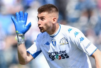 Thủ môn Empoli gây sốt với hat-trick cứu thua