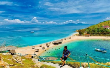 Du khách TP HCM từ tháng 11 được đến Khánh Hòa