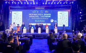 Bứt phá ngành du lịch, dịch vụ bằng công nghệ và đổi mới sáng tạo