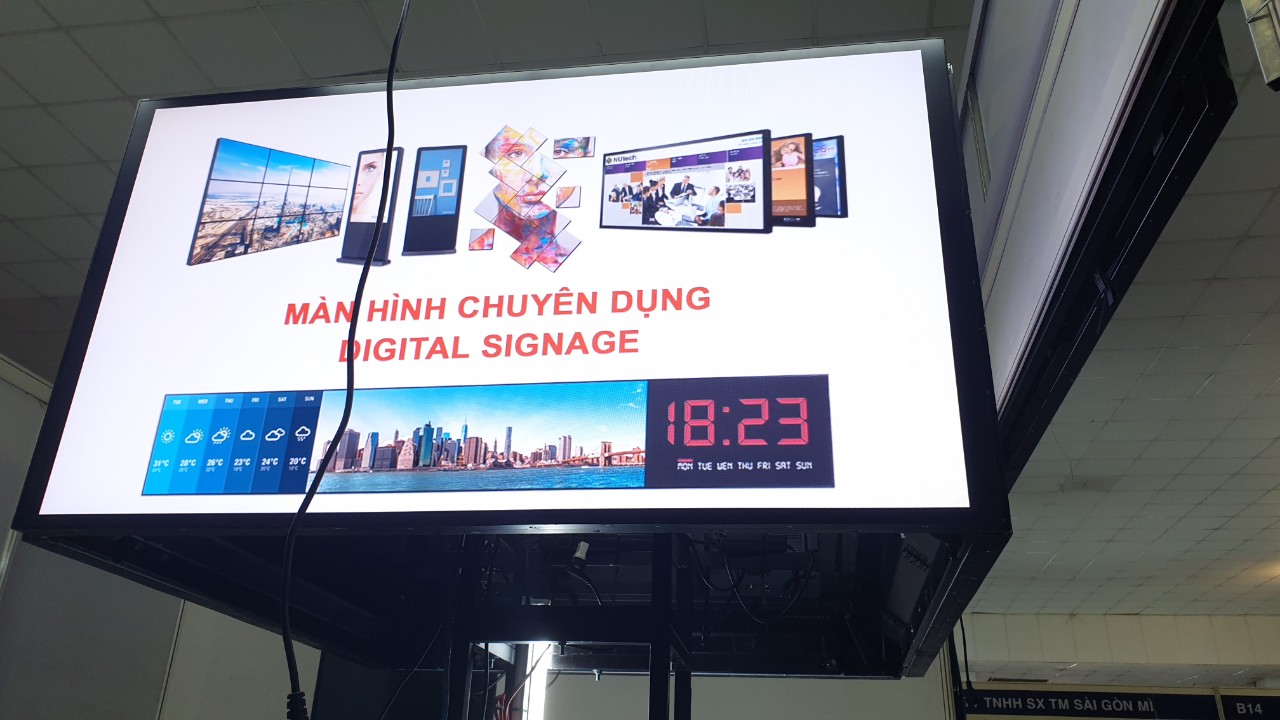 man hinh chuyen dung moi