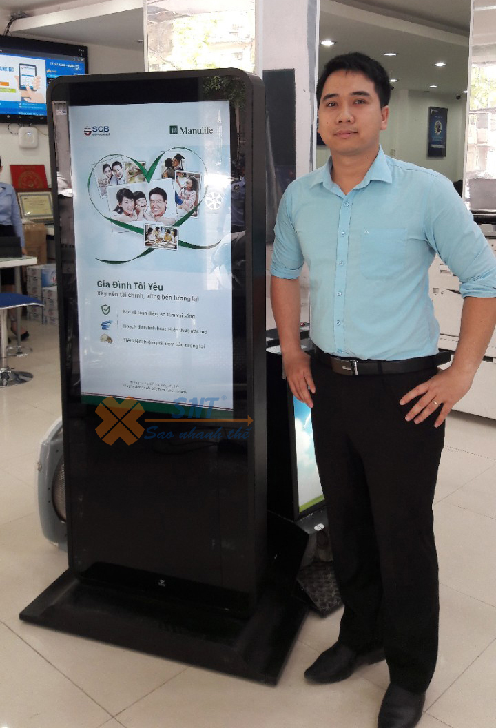 man hinh standee dien tu tại manulife